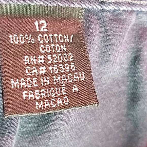 DKNY Vintage High Rise Capris - Picture 5 of 9